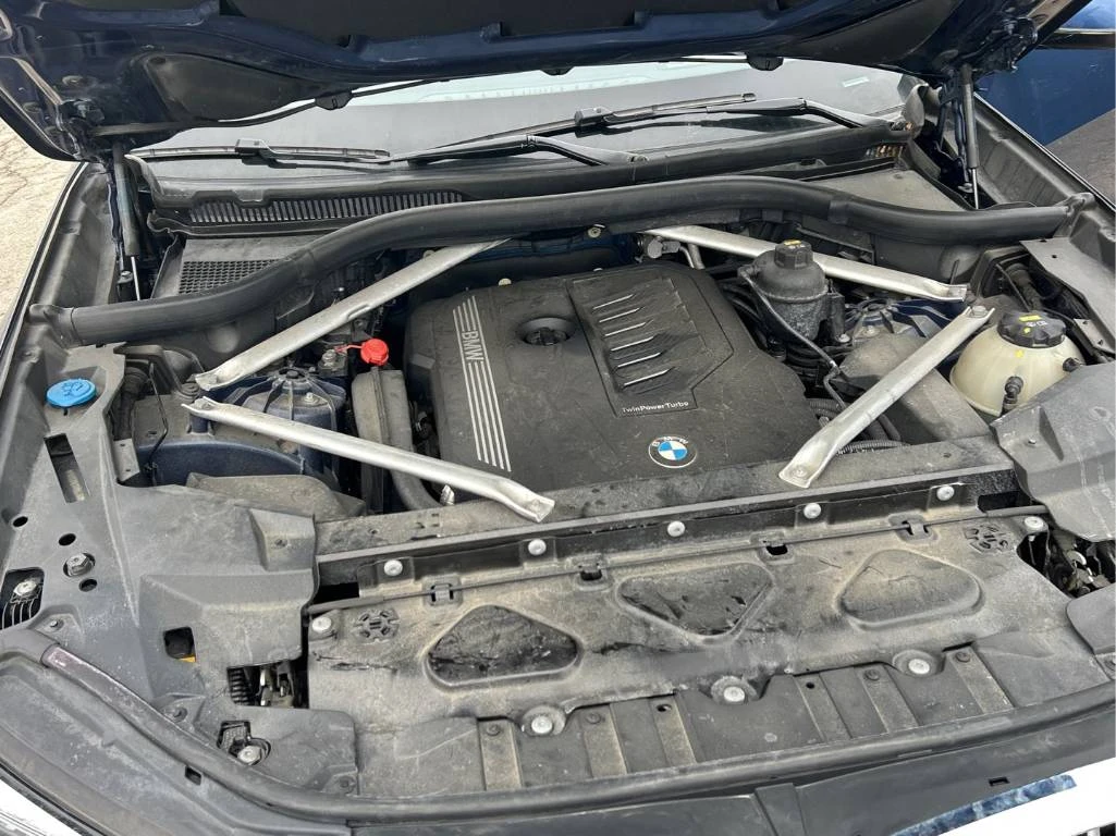 BMW X5 xDrive40i * CARFAX * ЛАЗЕР * 360 КАМЕРИ * М ПАКЕТ, снимка 15 - Автомобили и джипове - 53971250