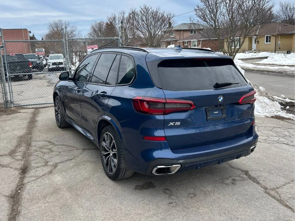 BMW X5 xDrive40i * CARFAX * ЛАЗЕР * 360 КАМЕРИ * М ПАКЕТ, снимка 4 - Автомобили и джипове - 53971250