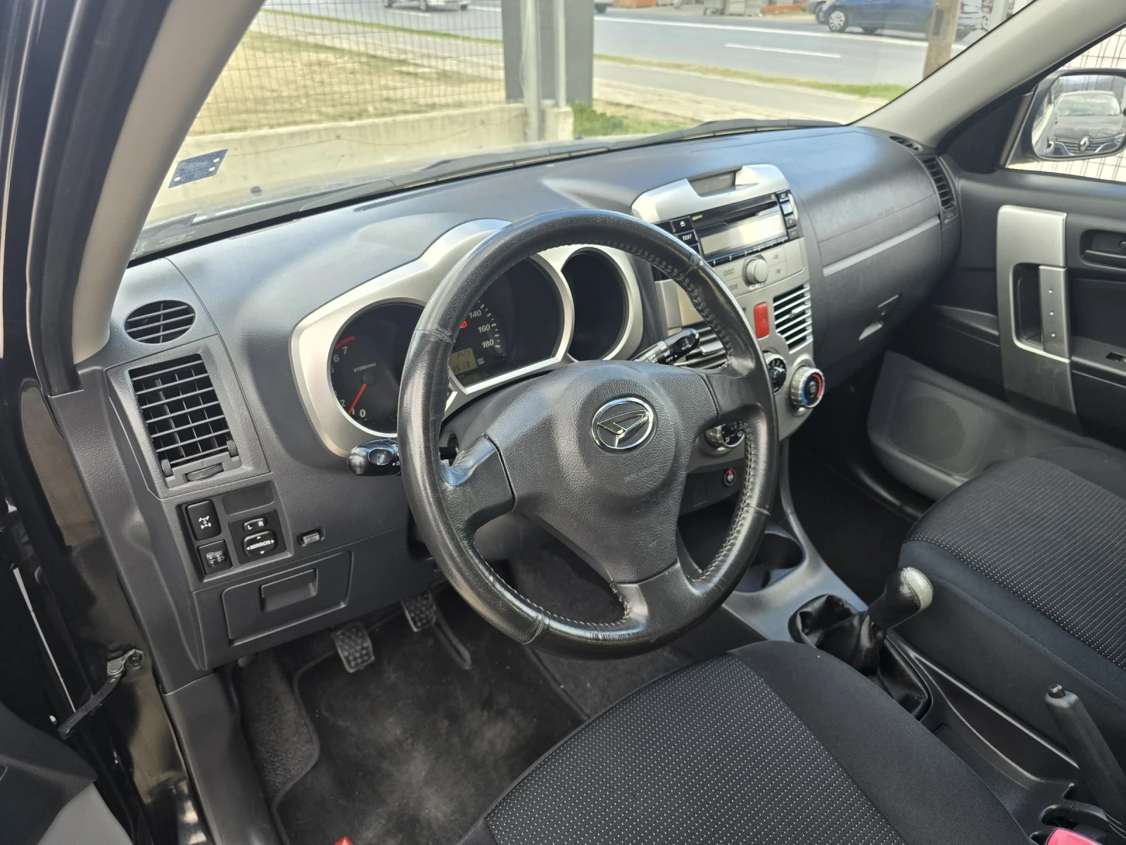 Daihatsu Terios 1.5 4X4 GPl, снимка 8 - Автомобили и джипове - 53987627