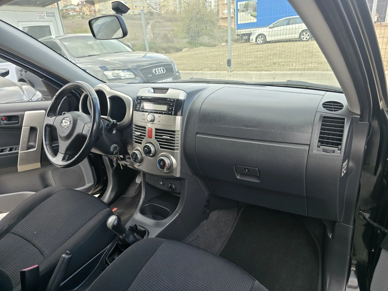 Daihatsu Terios 1.5 4X4 GPl, снимка 12 - Автомобили и джипове - 53987627