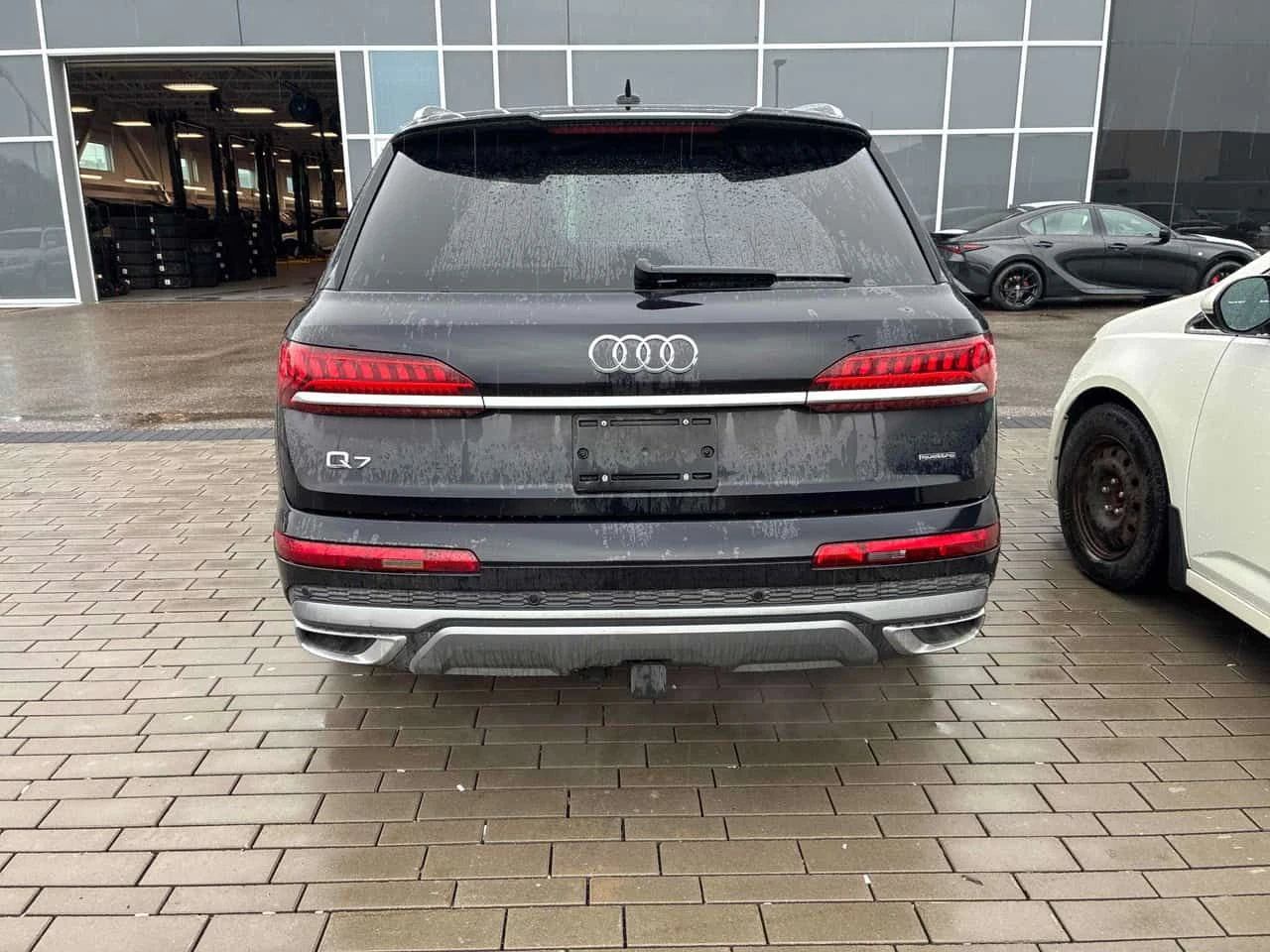 Audi Q7 * Komfort * CARFAX * �������� * ������� *  | Mobile.bg � ����������� 4