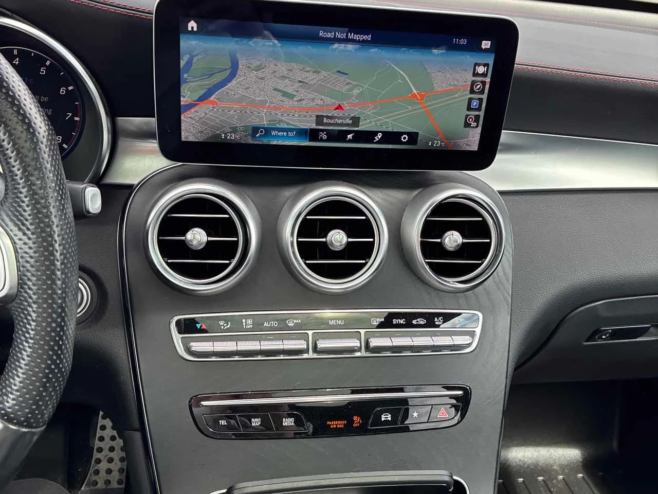 Mercedes-Benz GLC 43 AMG * ГЛАВНО ПРЕДСТАВИТЕЛСТВО НА МЕРЦЕДЕС* DIGITAL* , снимка 9 - Автомобили и джипове - 54616502