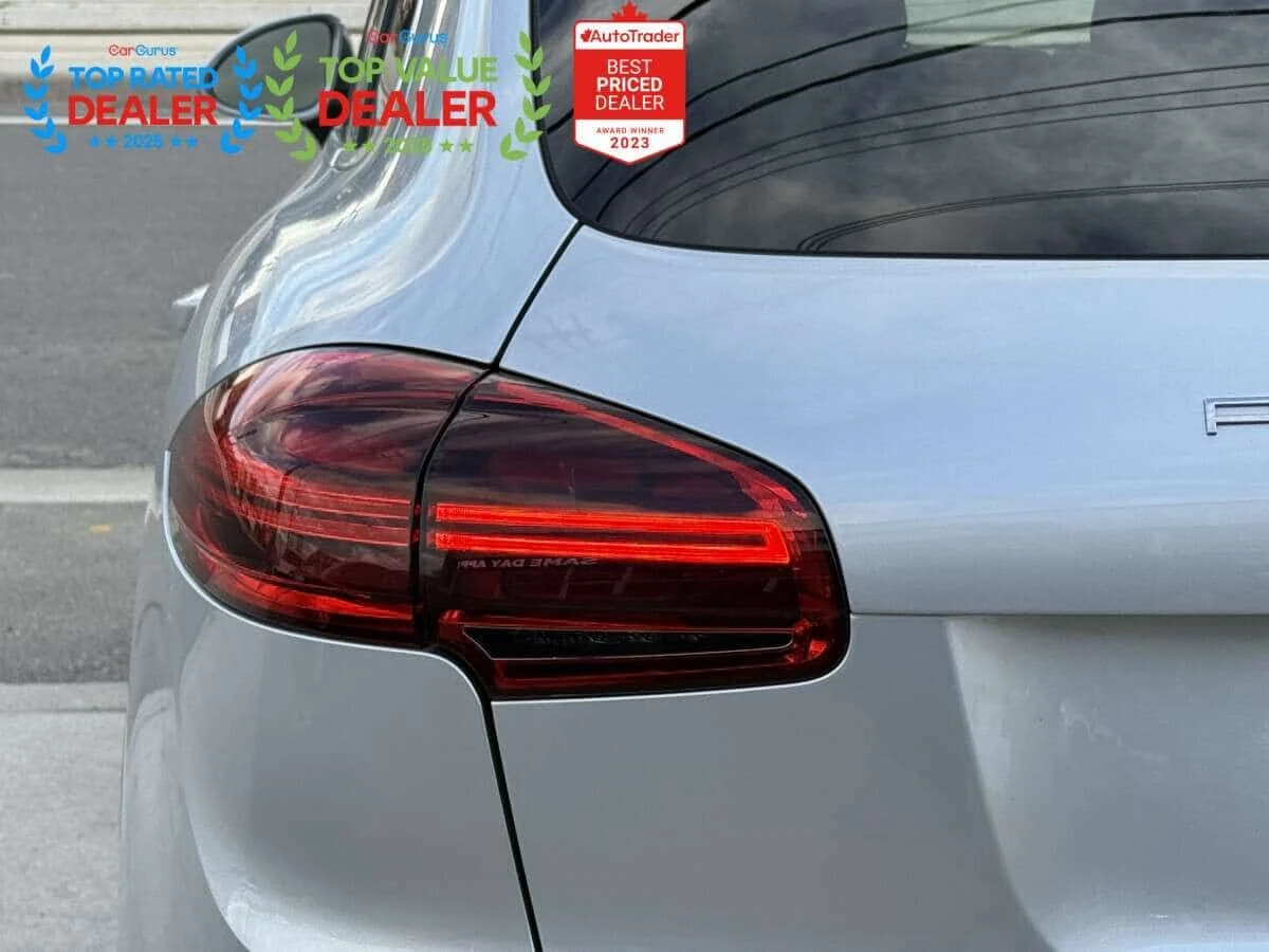 Porsche Cayenne * PREMIUM | PANO | NAVI | * CARFAX * ЦЕНА ДО БГ, снимка 9 - Автомобили и джипове - 54893103