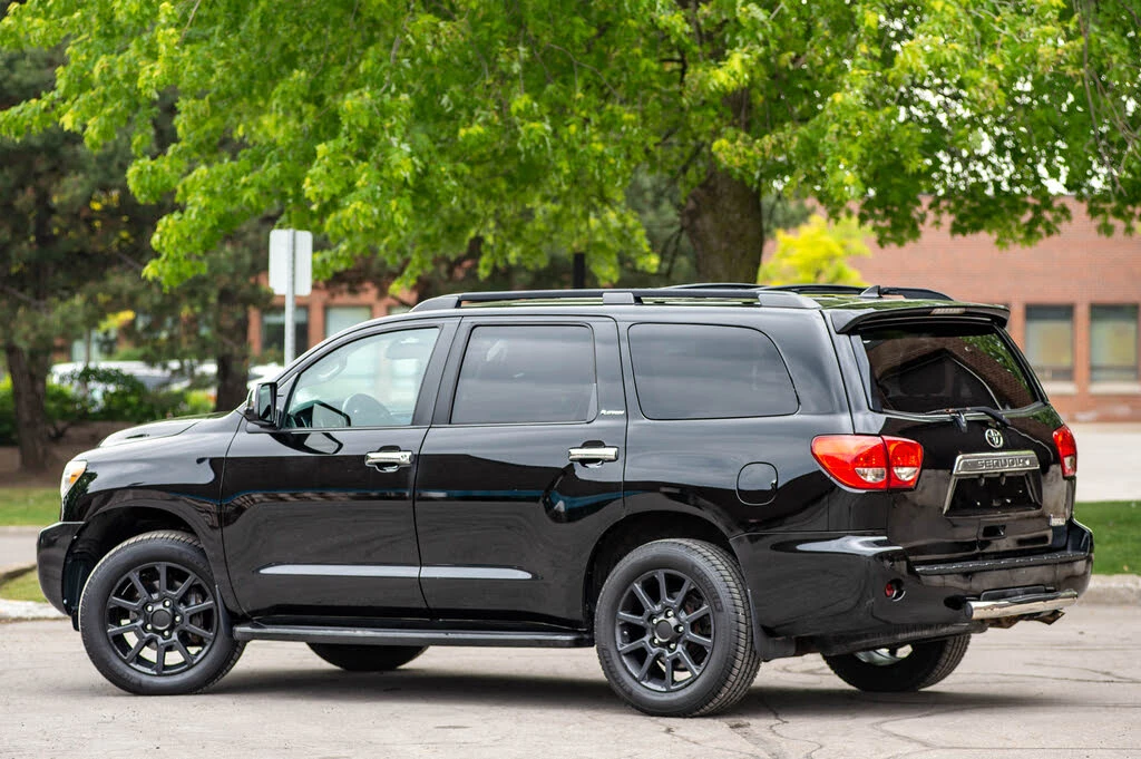 Toyota Sequoia PLATINUM* 5.7* V8* ПОДГРЕВ* КАМЕРА* КЕЙЛЕС, снимка 4 - Автомобили и джипове - 54939554