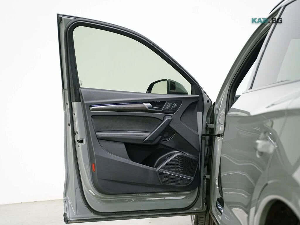 Audi SQ5 Sportback* AвтоКредит* (ЦЕНА ДО БГ), снимка 8 - Автомобили и джипове - 55193512