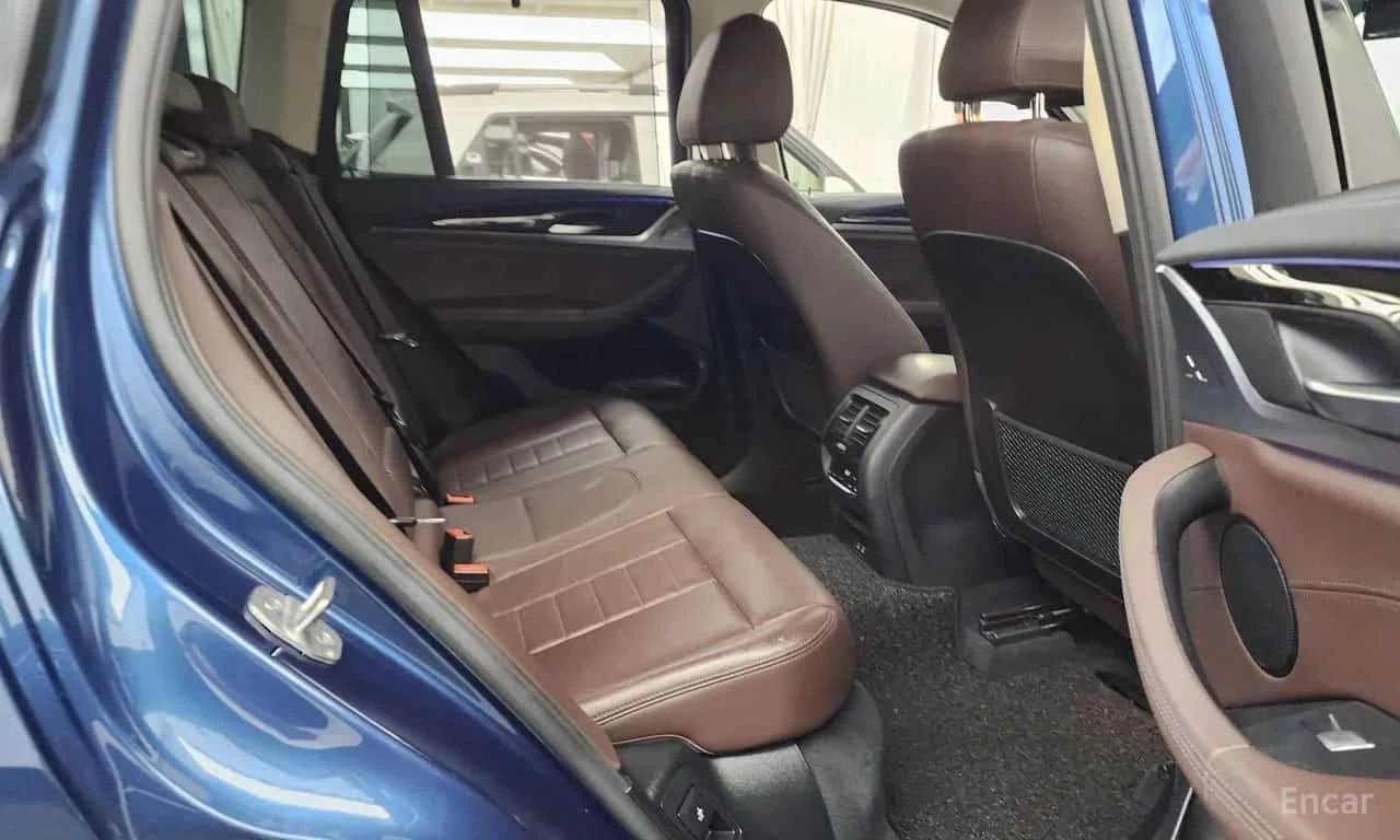 BMW X3 * xDrive 20i Luxury * ЦЕНА ДО БГ, снимка 12 - Автомобили и джипове - 55643923