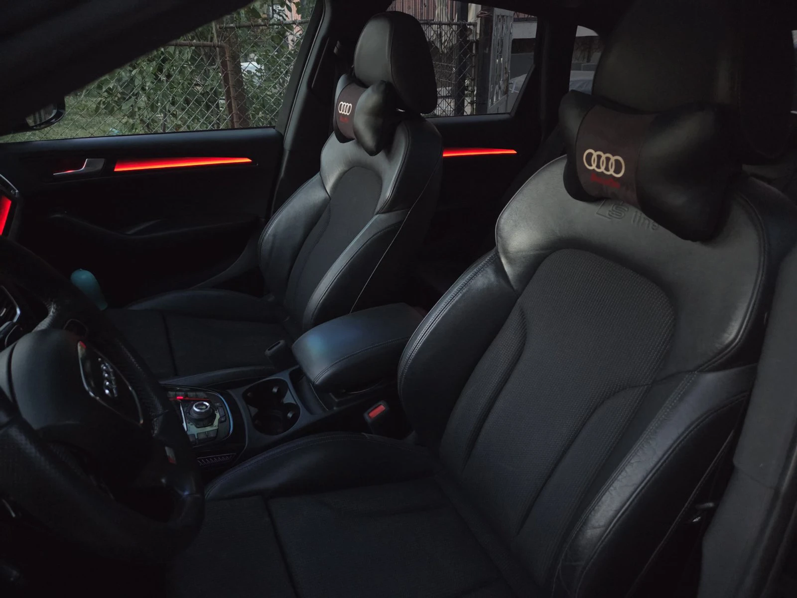 Audi Q5, снимка 12 - Автомобили и джипове - 55696400