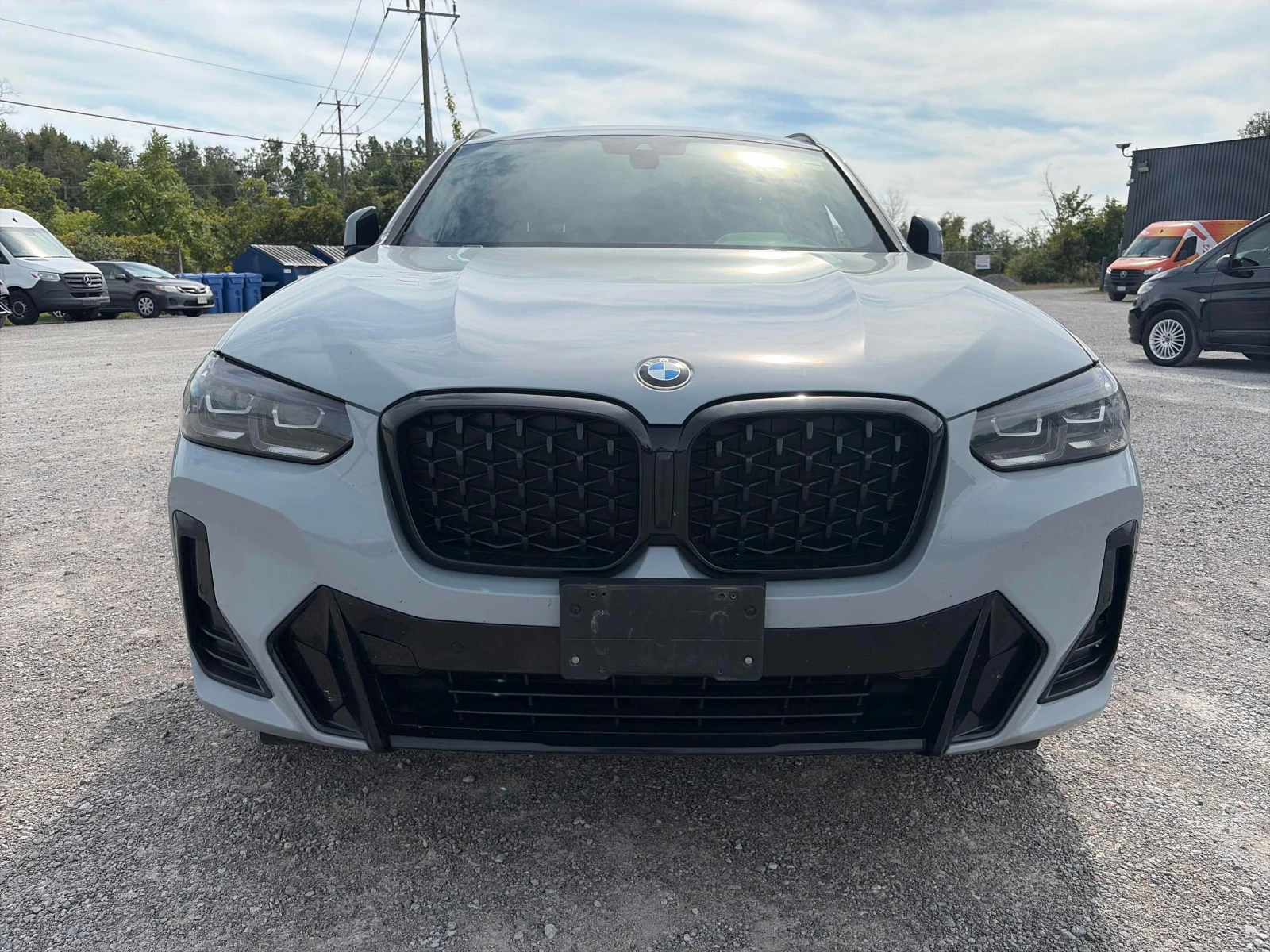 BMW X4 xDrive30i | CARFAX | АВТОКРЕДИТ БЕЗ ПЪРВОНАЧАЛНА , снимка 2 - Автомобили и джипове - 56060161