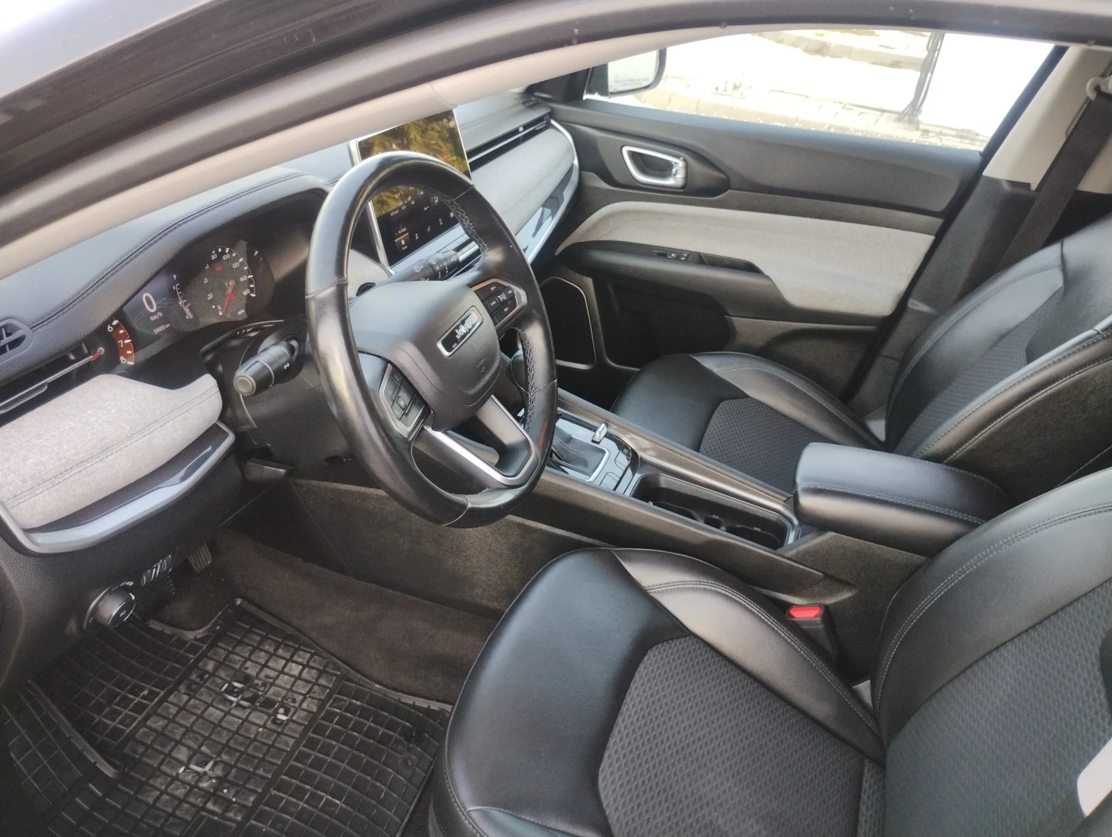 Jeep Compass 2.4 59000km, снимка 8 - Автомобили и джипове - 56601414
