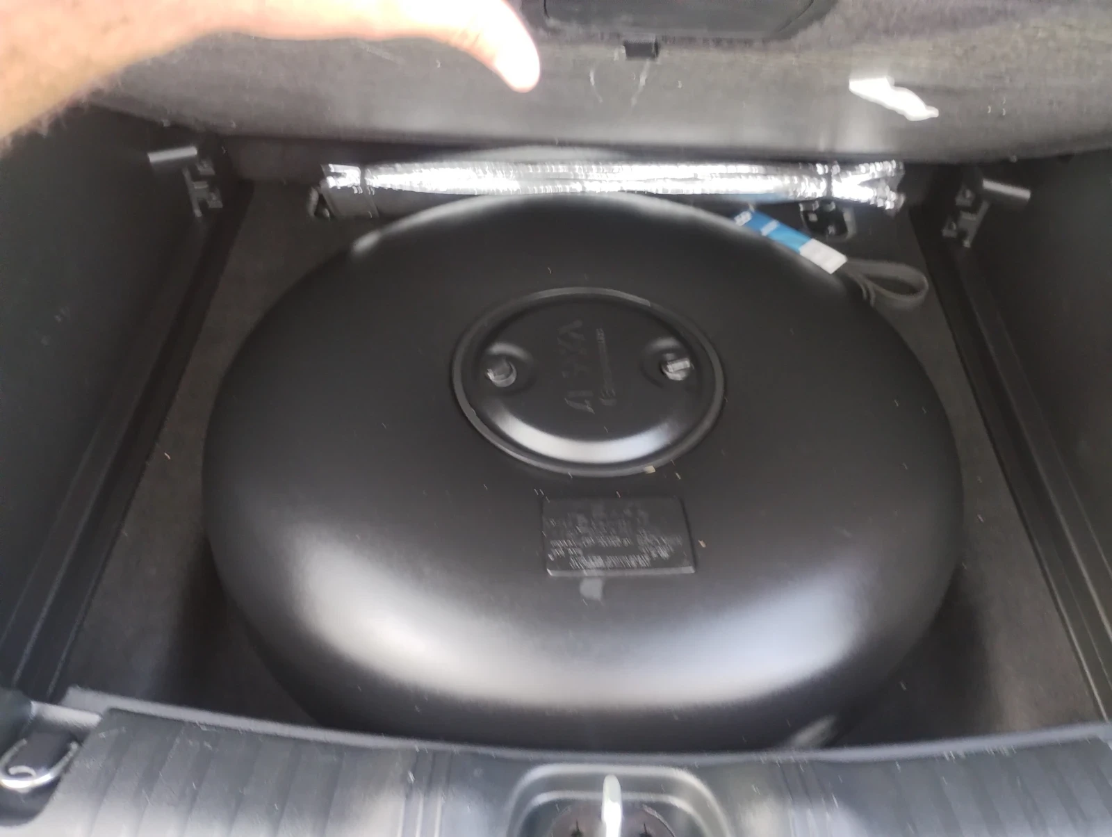 Jeep Compass 2.4 59000km, снимка 12 - Автомобили и джипове - 56601414