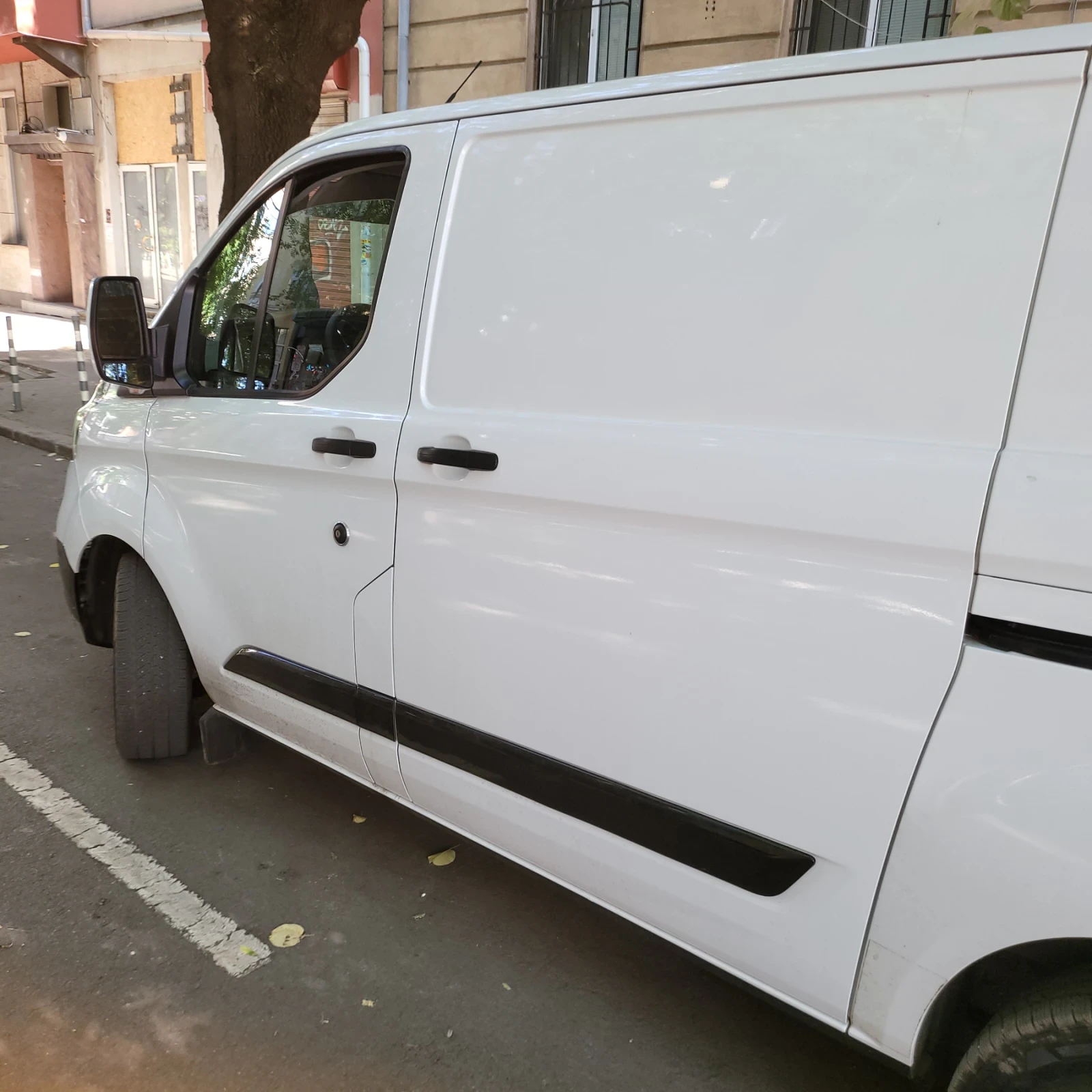 Ford Transit Custom, снимка 7 - Бусове и автобуси - 55527287
