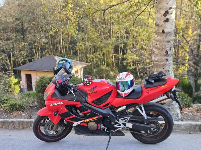 Honda Cbr F4i Sport, снимка 3 - Мотоциклети и мототехника - 52519758