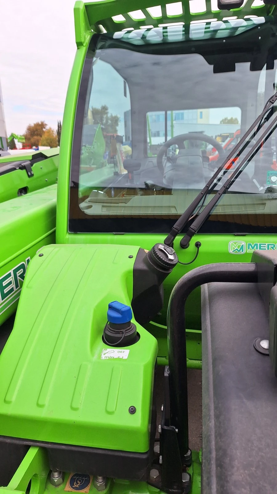   Merlo TF33.7-115 | Mobile.bg   12