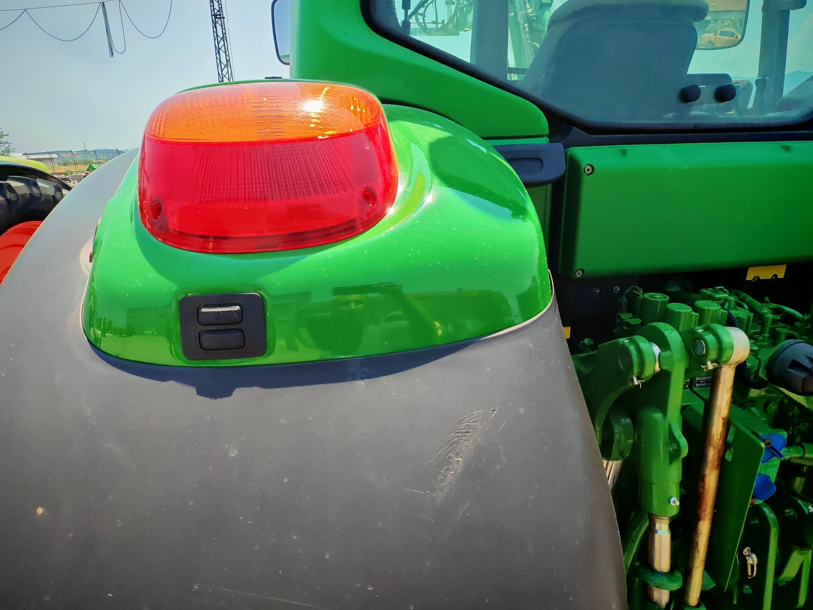 Трактор John Deere 6230 Premium лизинг с първоначална вноска 15% - изображение 6