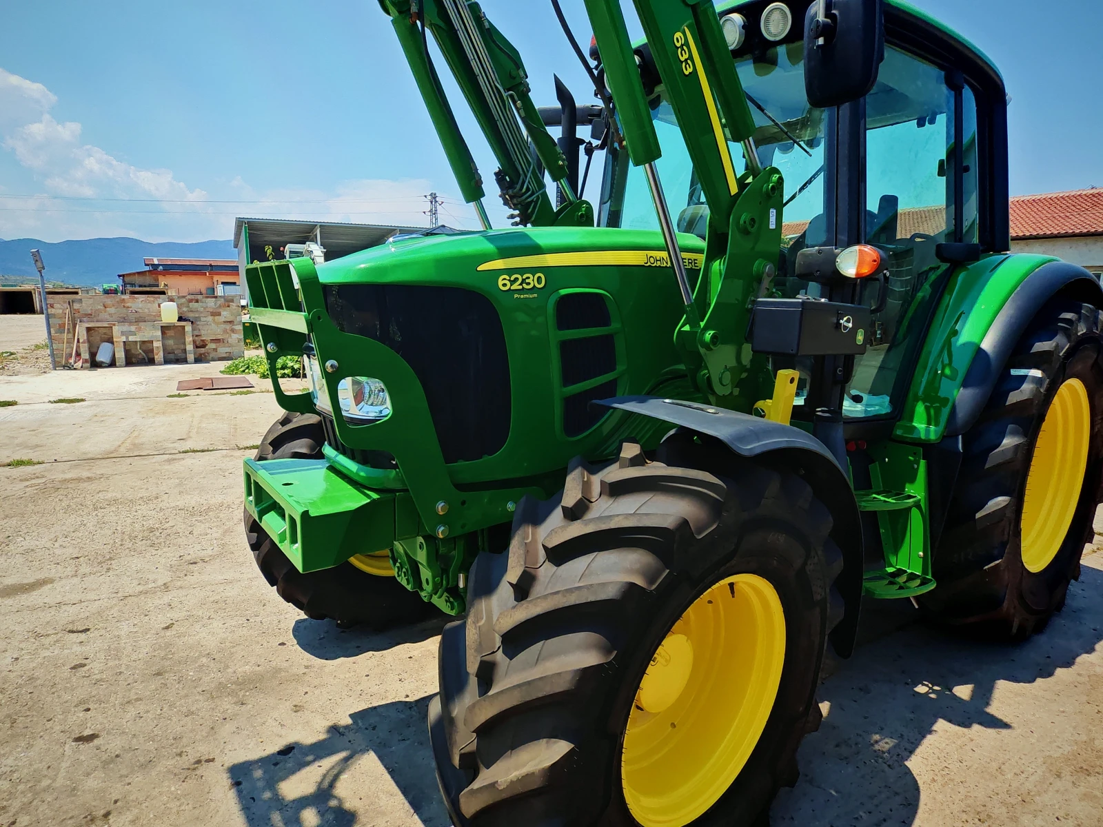 Трактор John Deere 6230 Premium лизинг с първоначална вноска 15% - изображение 7