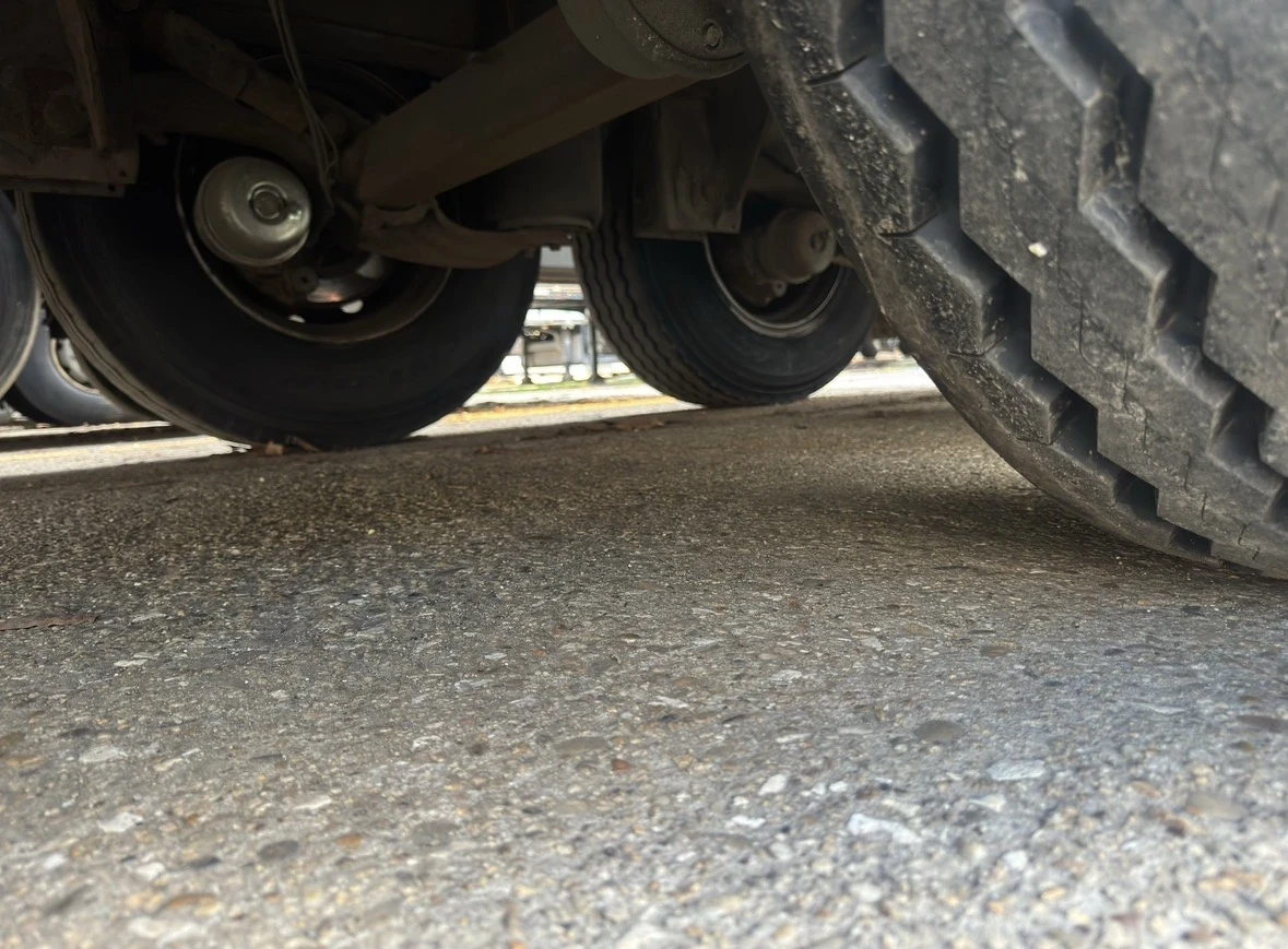 Полуремарке Schwarzmuller J-Serie, снимка 9 - Ремаркета - 53852643