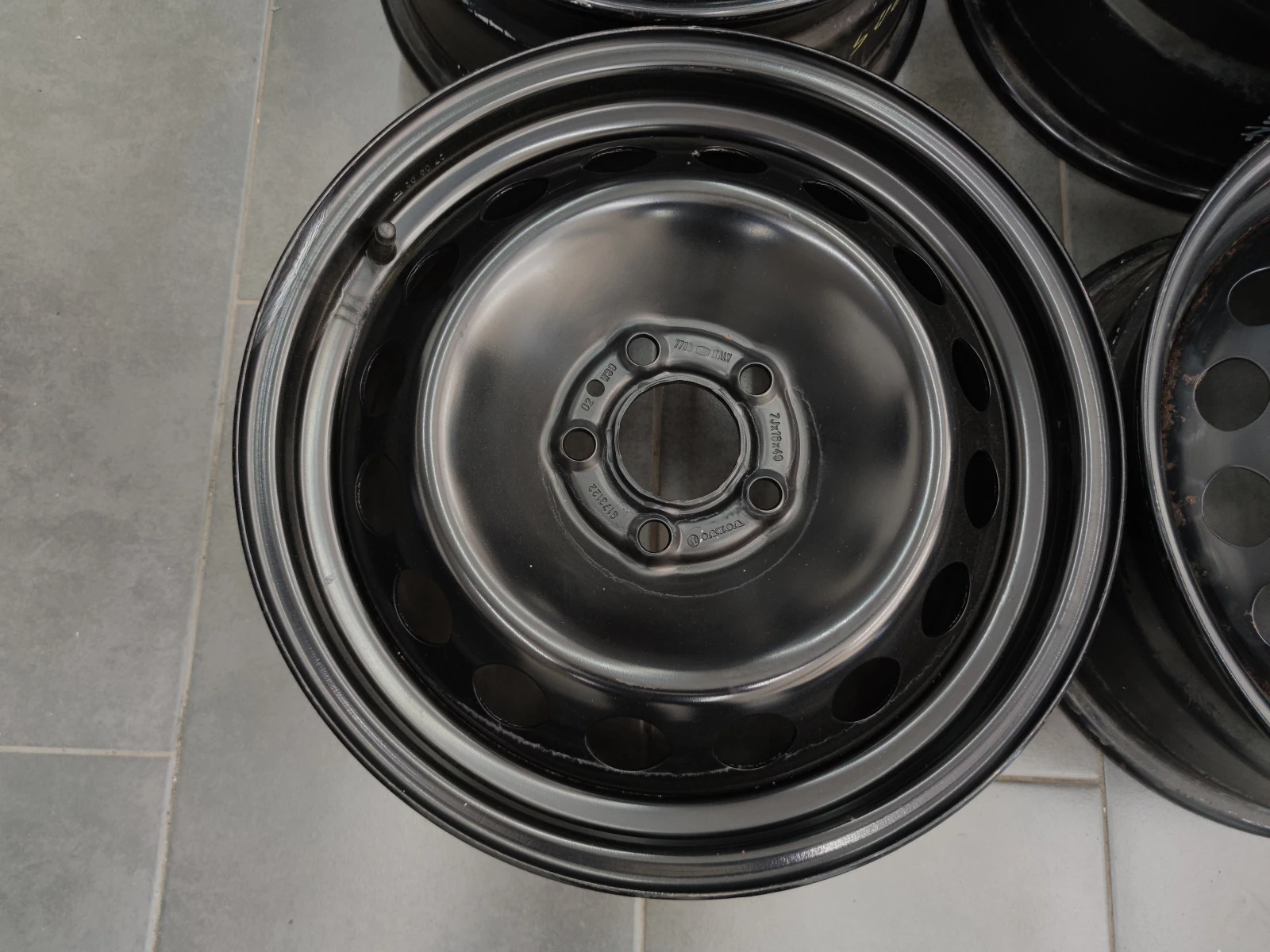   Volvo | Mobile.bg   5