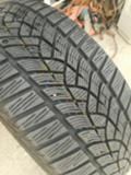 Гуми Зимни 215/55R16, снимка 3