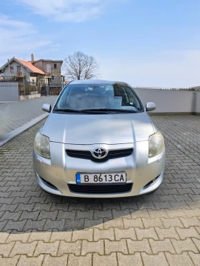 Toyota Auris, снимка 1