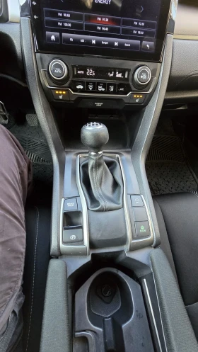 Honda Civic X, снимка 5