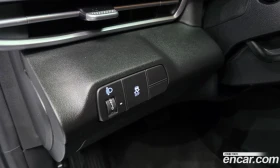 Hyundai Elantra 1.6 Smart, снимка 12