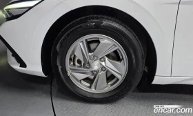 Hyundai Elantra 1.6 Smart, снимка 5