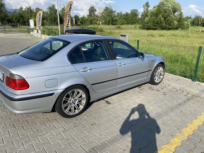 BMW 330 XI, снимка 4 - Автомобили и джипове - 49541290