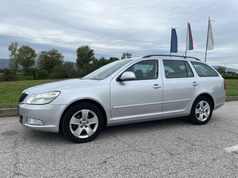 Skoda Octavia 1.6 Бензин/Гас LPG , снимка 2 - Автомобили и джипове - 47520180