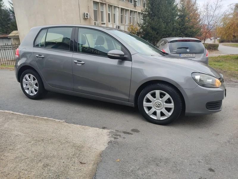 VW Golf 1.6Tdi, снимка 3 - Автомобили и джипове - 47994294