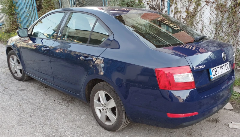 Skoda Octavia 1, 2 TSI, снимка 3 - Автомобили и джипове - 48637610