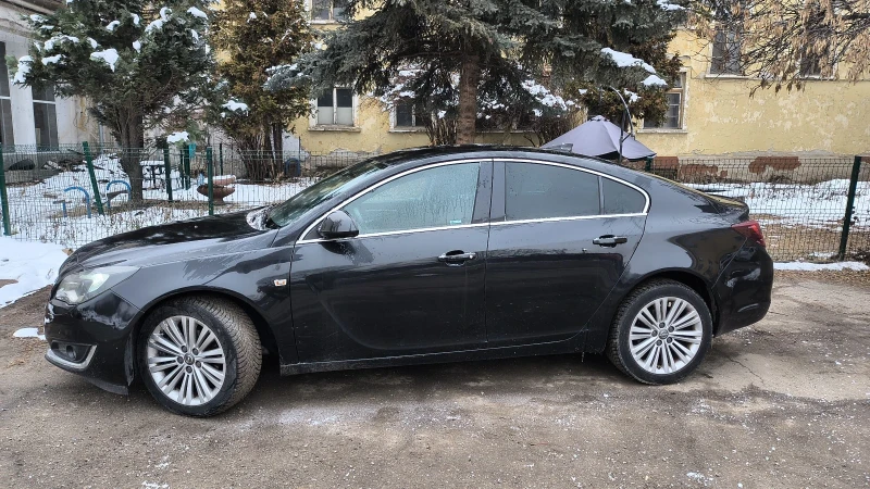 Opel Insignia Cdti, снимка 2 - Автомобили и джипове - 48730402