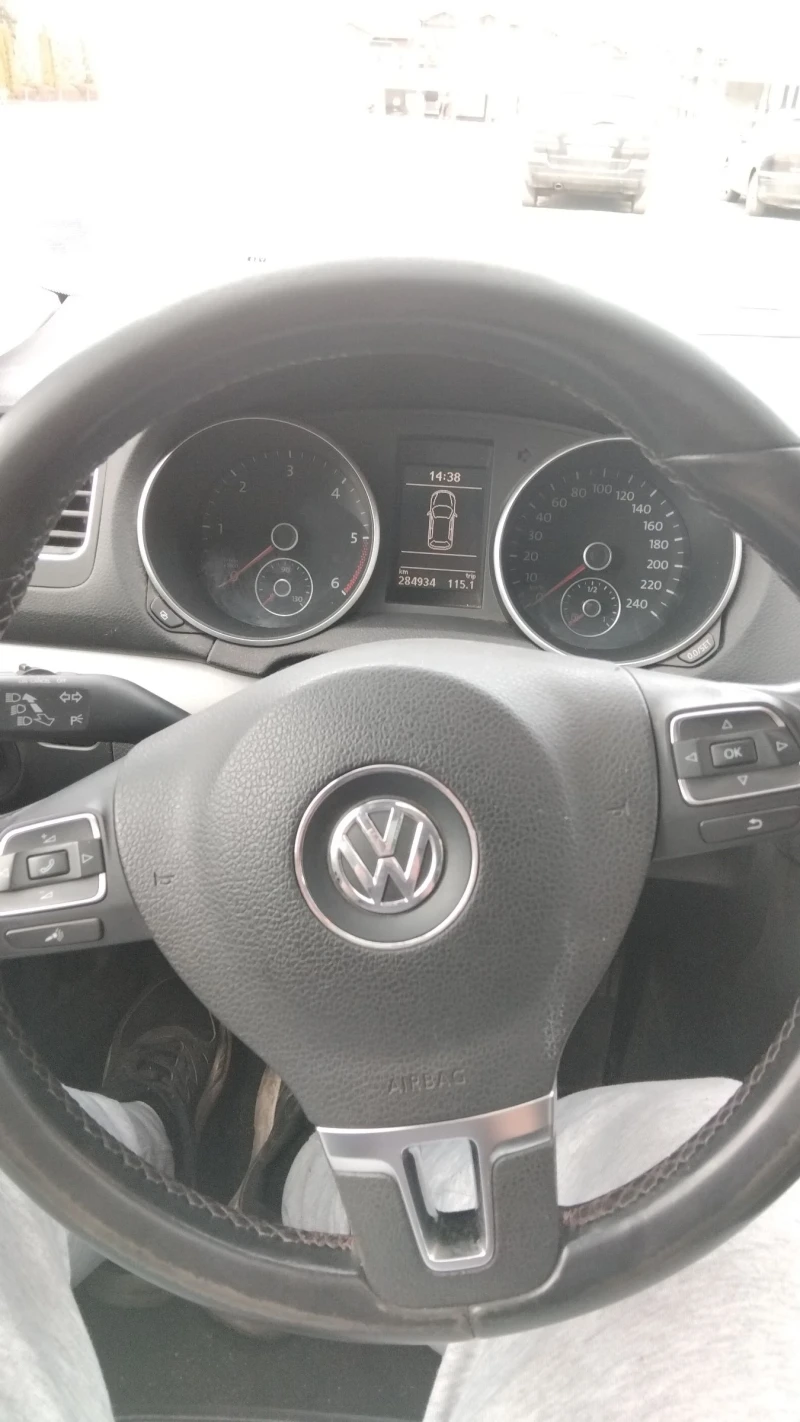 VW Golf 2.0tdi 140hp exclusive , снимка 12 - Автомобили и джипове - 49598242