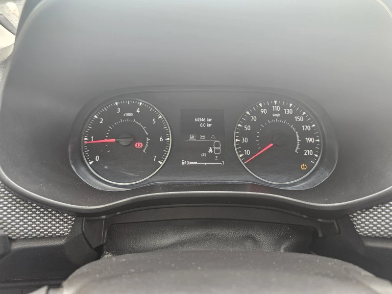 Dacia Sandero 1.0 TCe 90 Stop&Start LPG, снимка 8 - Автомобили и джипове - 51189967