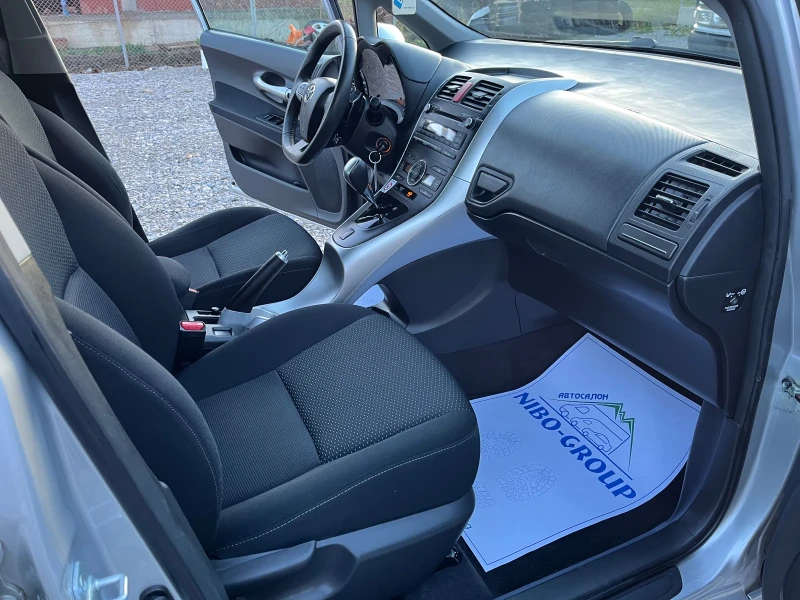 Toyota Auris 1.6i* АВТОМАТ* КЛИМА* ГЕРМАНИЯ , снимка 9 - Автомобили и джипове - 52527719