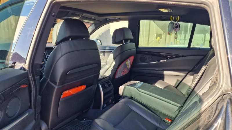 BMW 5 Gran Turismo 535iGT, снимка 10 - Автомобили и джипове - 52956095