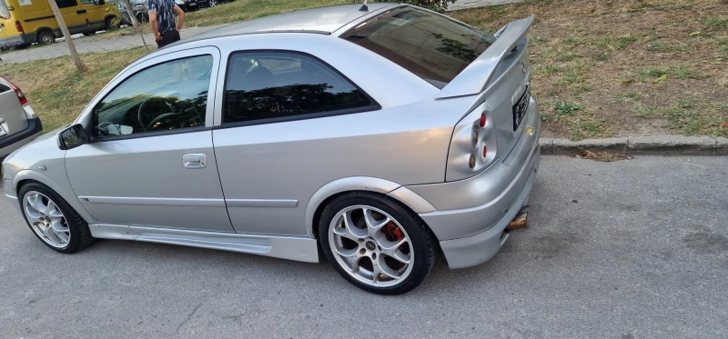 Opel Astra, снимка 5 - Автомобили и джипове - 53282299