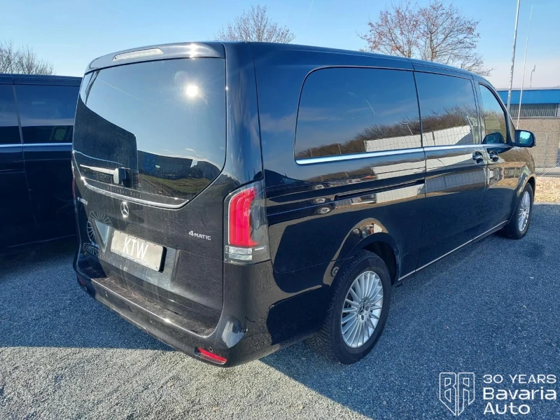 Mercedes-Benz V 300 d Extralang 4Matic Avantgarde, снимка 5 - Автомобили и джипове - 53582977