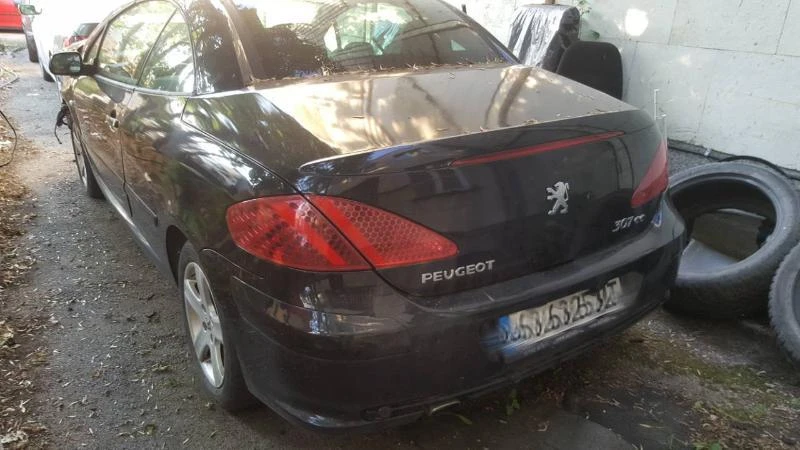 Peugeot 307 CC, 2.0i 16V Кабрио - [1] 