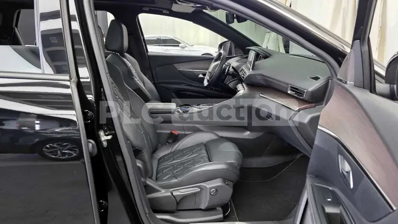 Peugeot 5008 | КАМЕРА| ПОДГРЕВ| ВКЛЮЧЕН ТЕХНОТЕСТ, снимка 8 - Автомобили и джипове - 54357369