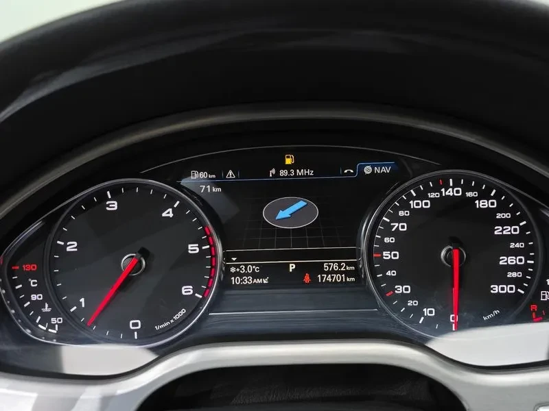 Audi A8 4.2 TDI QUATTRO, снимка 8 - Автомобили и джипове - 55096383