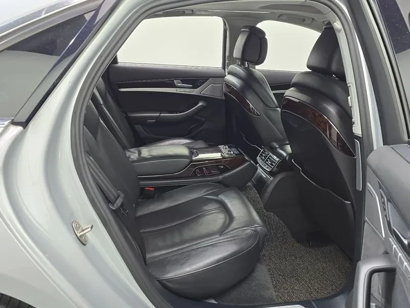 Audi A8 4.2 TDI QUATTRO, снимка 12 - Автомобили и джипове - 55096383
