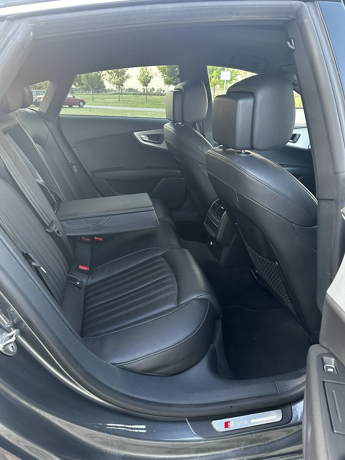 Audi A7 3.0 - изображение 6