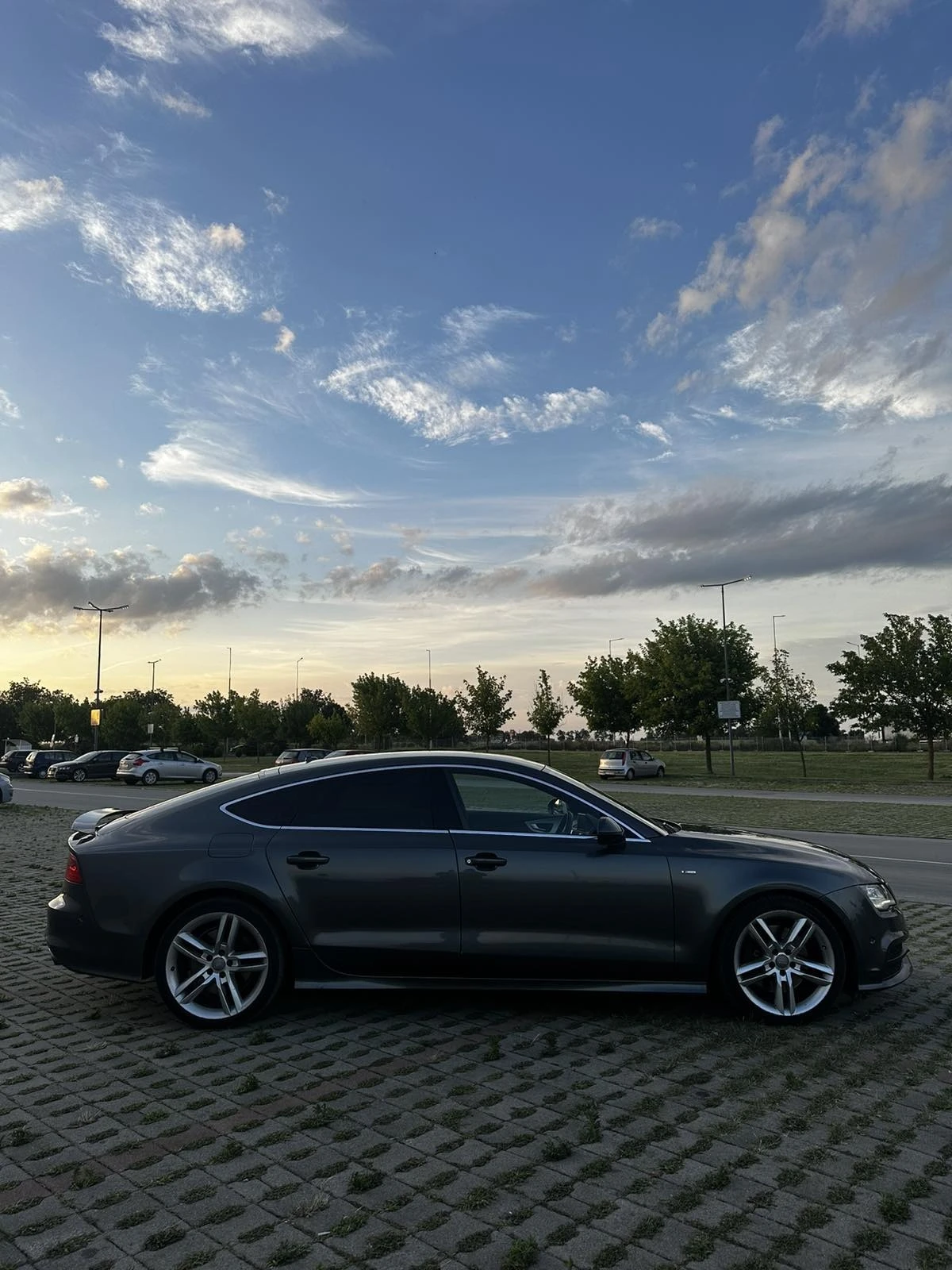 Audi A7 3.0 - изображение 9