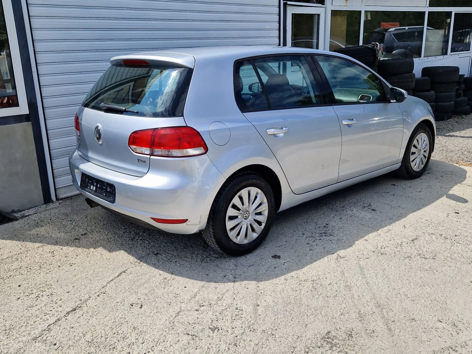 VW Golf 2.0TDI 110к.с - изображение 4