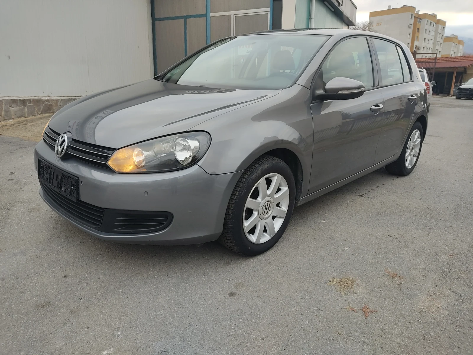 VW Golf 1.6Tdi - изображение 4