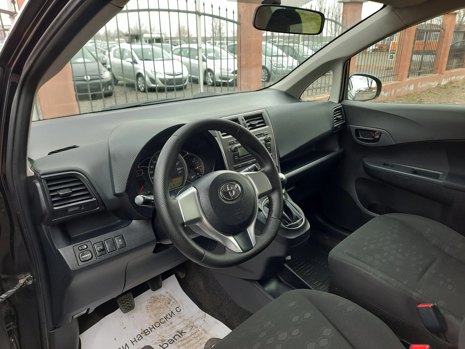 Toyota Verso S 1.4 D-4D - изображение 8
