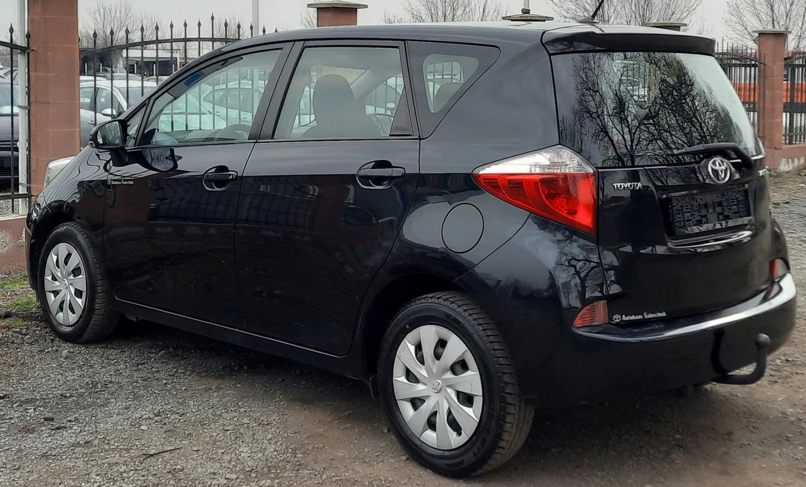Toyota Verso S 1.4 D-4D - изображение 6