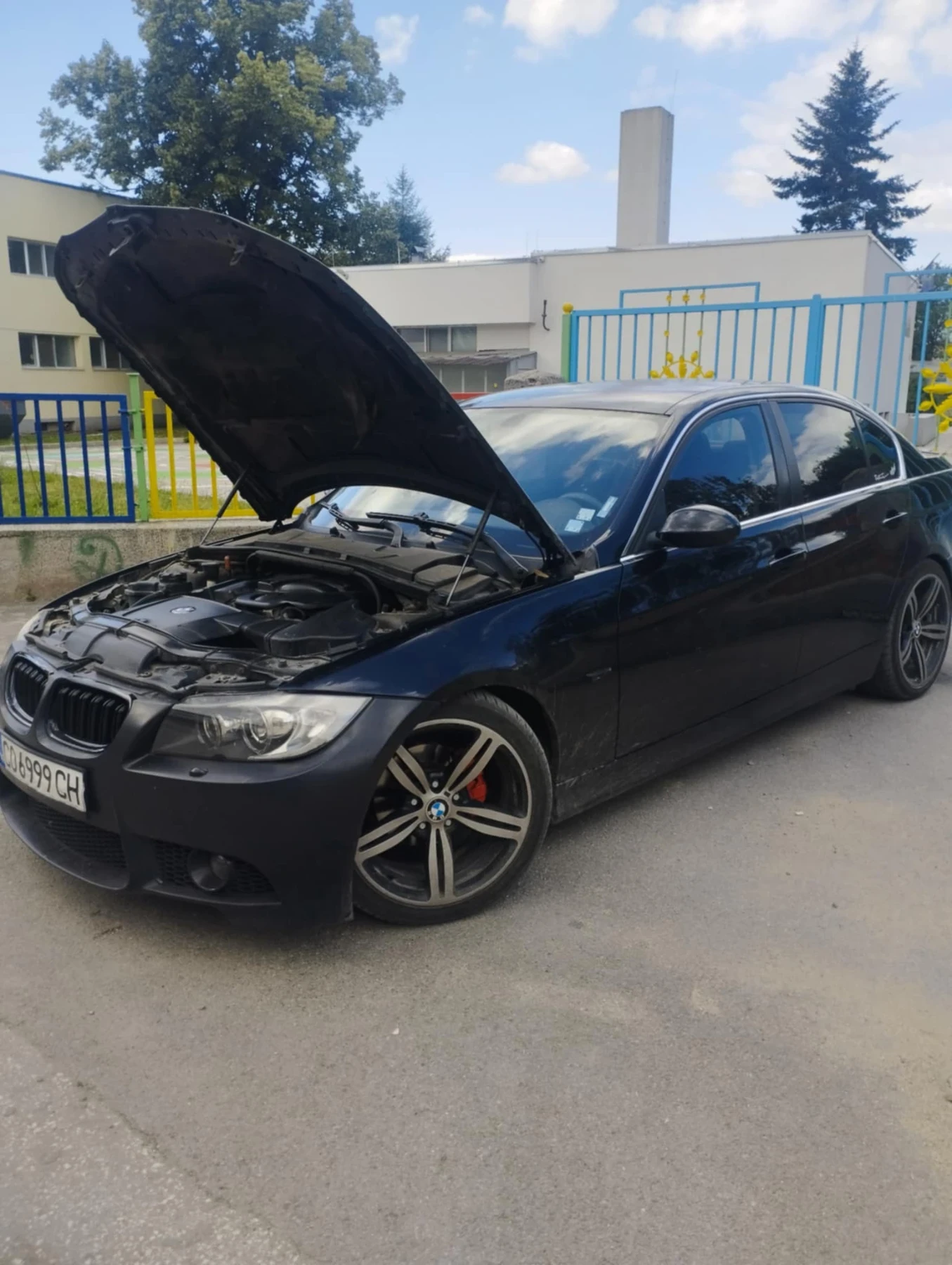 BMW 320 2.0 - изображение 9