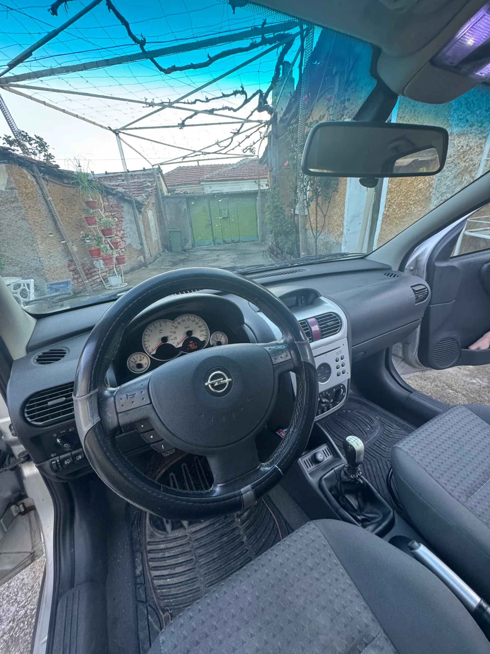 Opel Corsa  - изображение 7