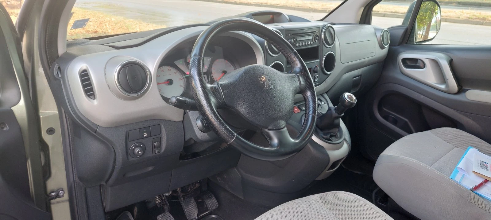 Peugeot Partner 1.6  HDI  | Mobile.bg   12